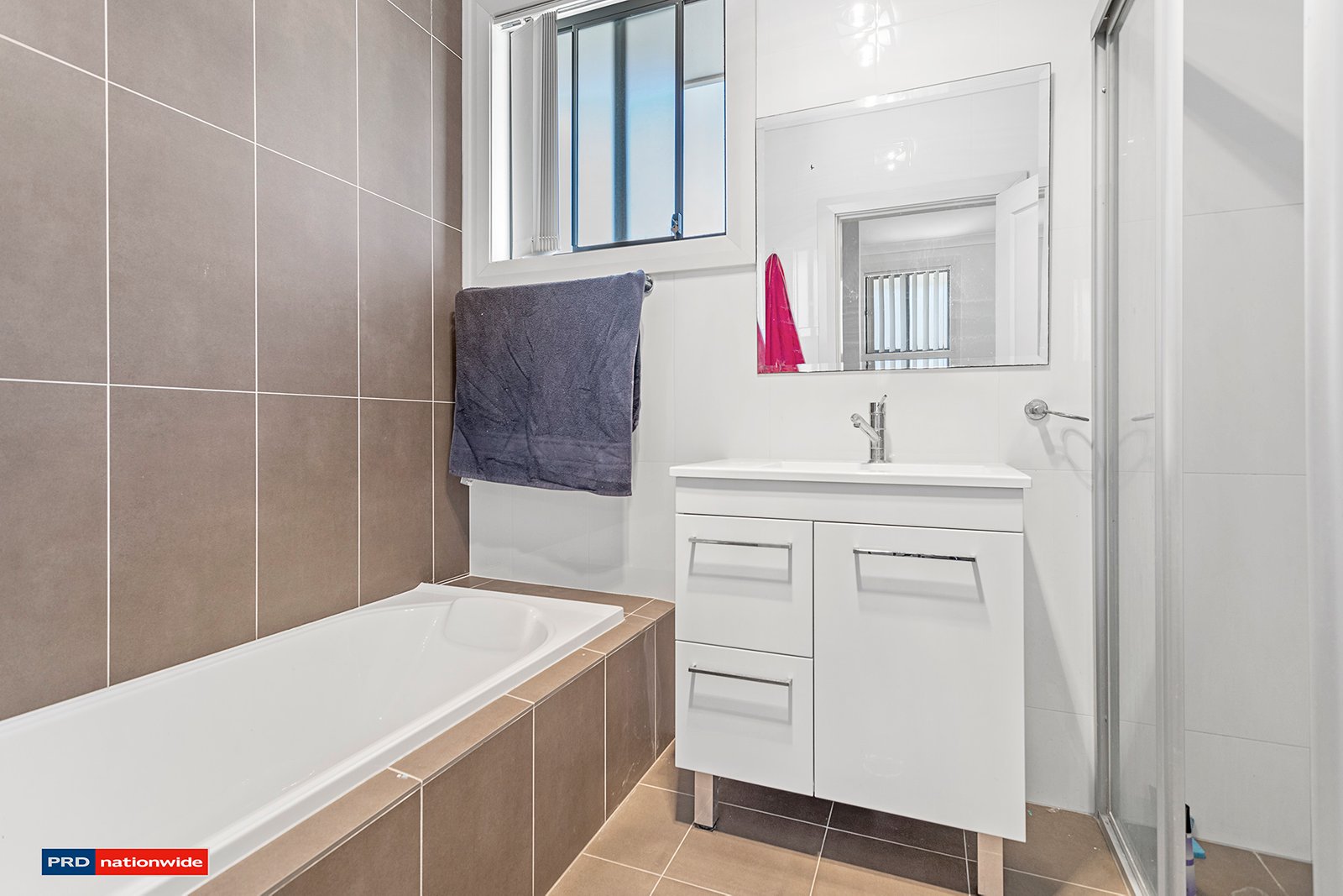 2/39 Ocean Beach Road SHOAL BAY 17