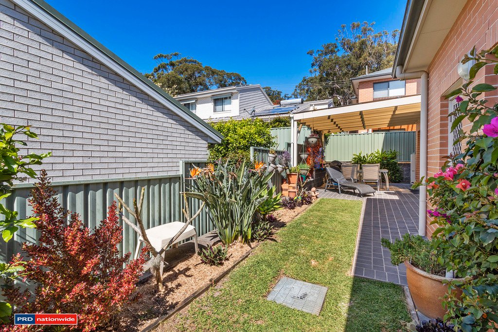 2/39 Ocean Beach Road SHOAL BAY 20