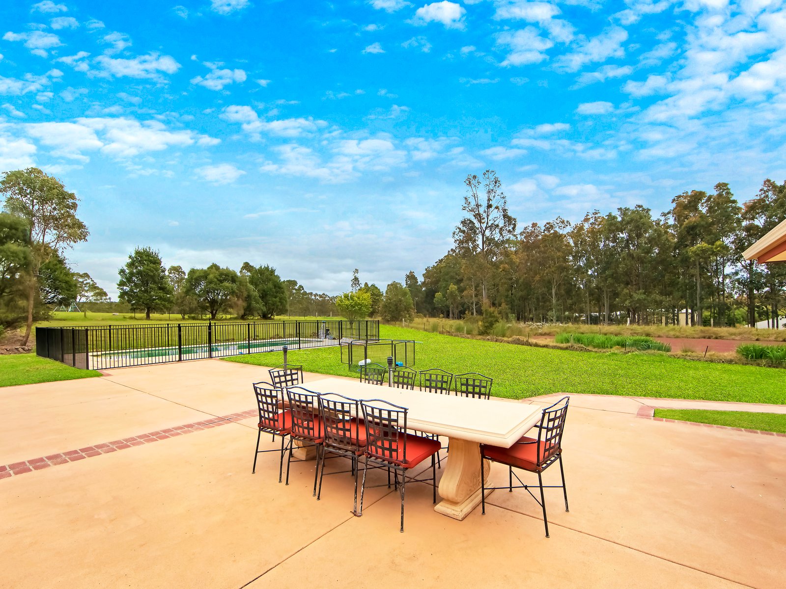 239 Retreat Road WATTLE PONDS 9
