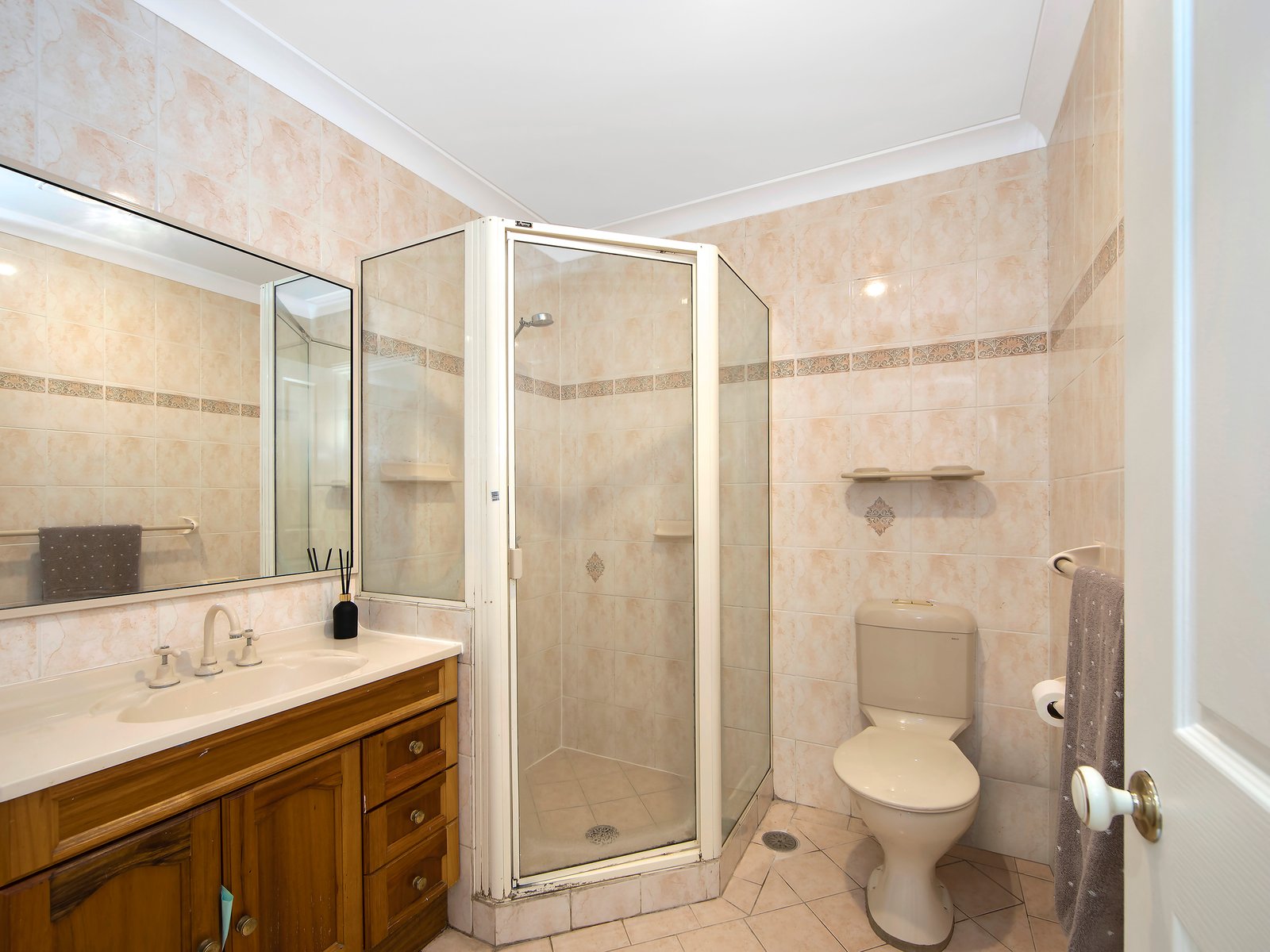 239 Retreat Road WATTLE PONDS 15