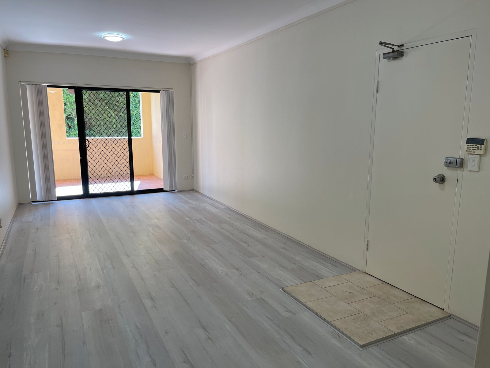 2/39 West Street HURSTVILLE 7