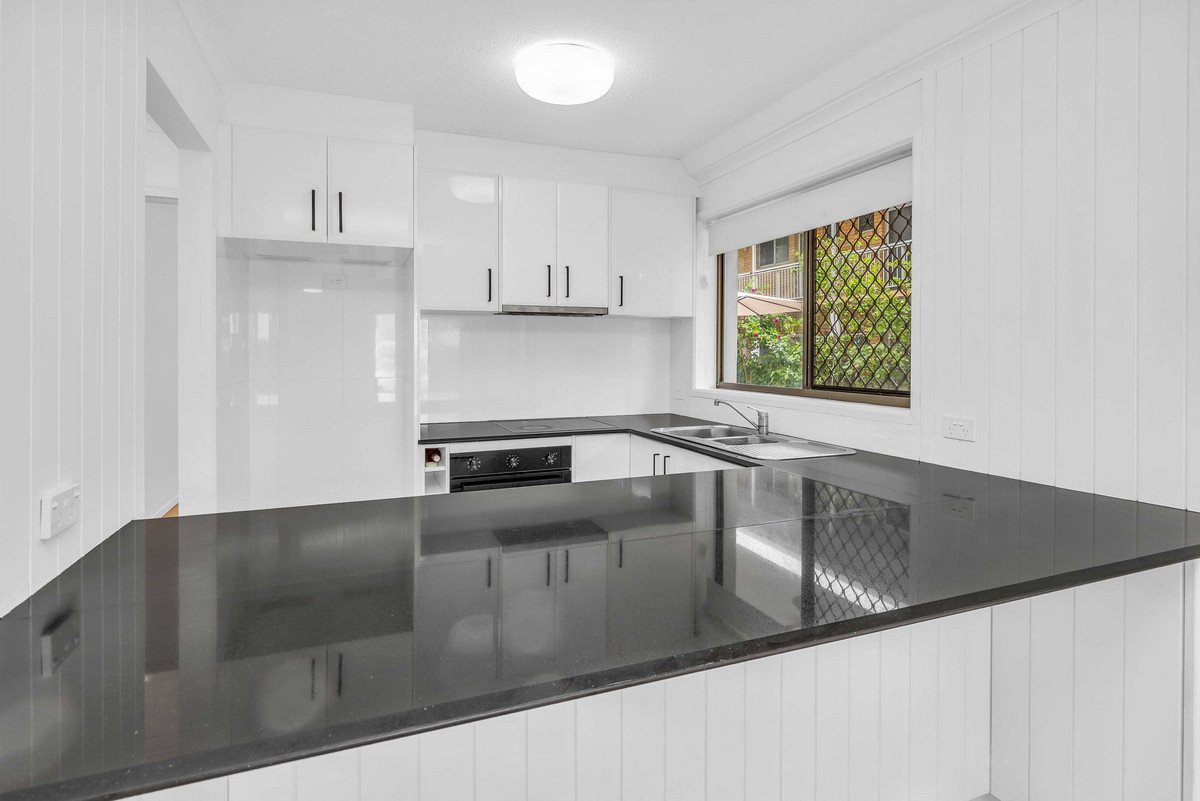 2/391 Golden Four Drive Tugun 6