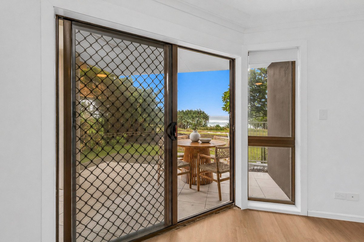 2/391 Golden Four Drive Tugun 8