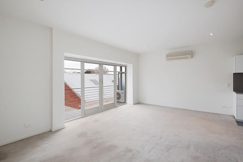 Gallery: 23/92-94 Waverley Road
