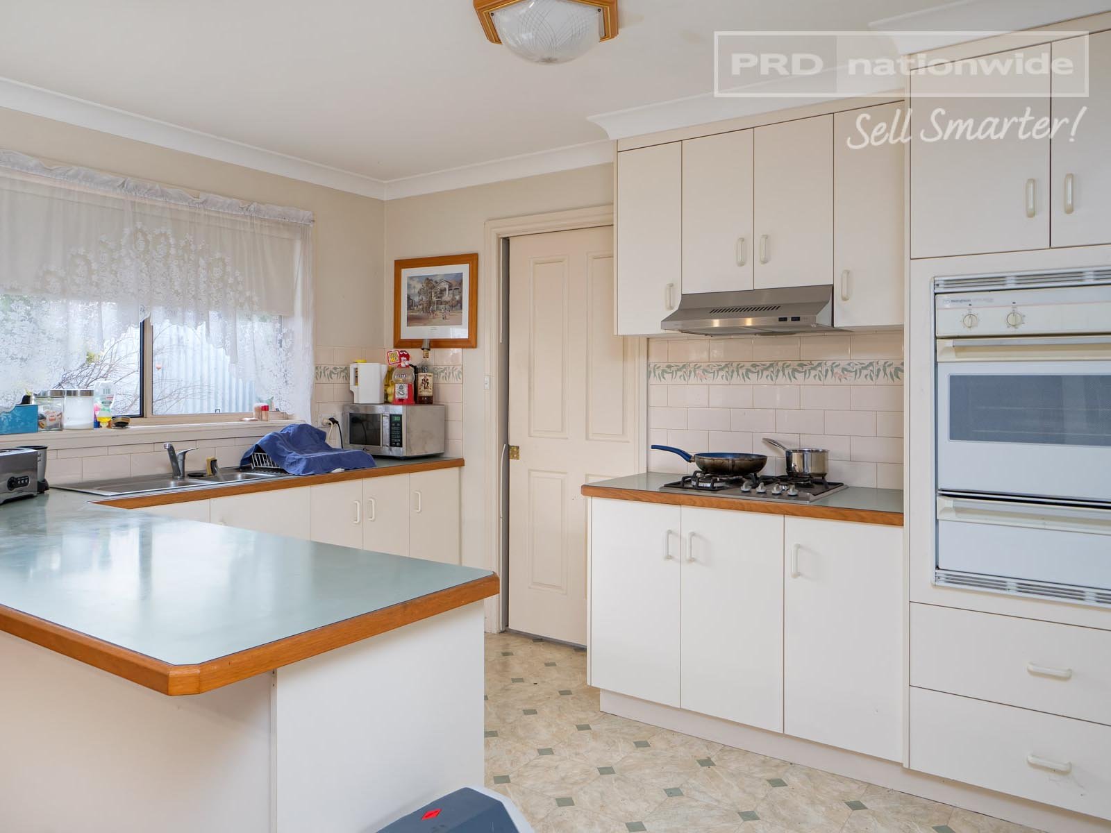 2/396 Lake Albert Road LAKE ALBERT 3