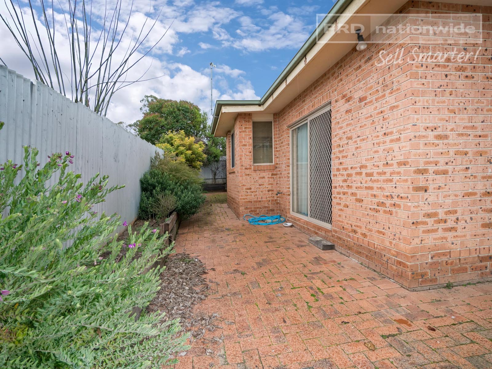 2/396 Lake Albert Road LAKE ALBERT 7