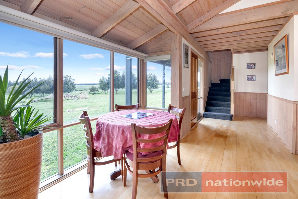 2399 Ballan-Meredith Road MOUNT WALLACE 3