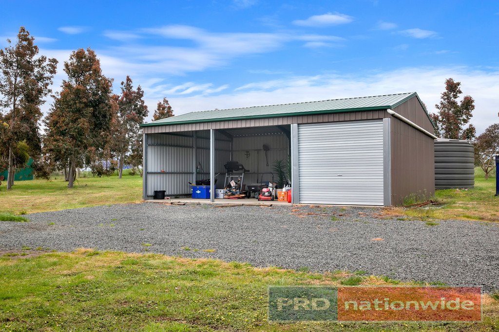 2399 Ballan-Meredith Road MOUNT WALLACE 12