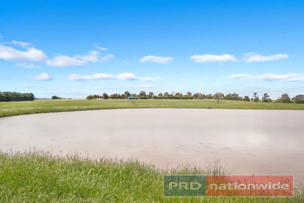 2399 Ballan-Meredith Road MOUNT WALLACE 16
