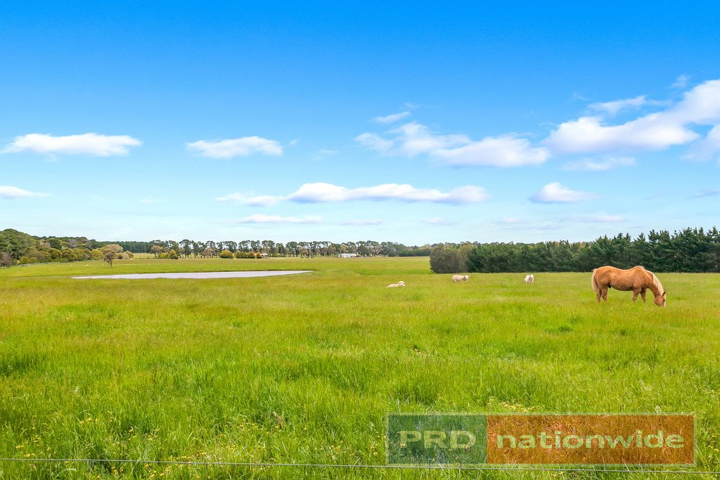 2399 Ballan-Meredith Road MOUNT WALLACE 17