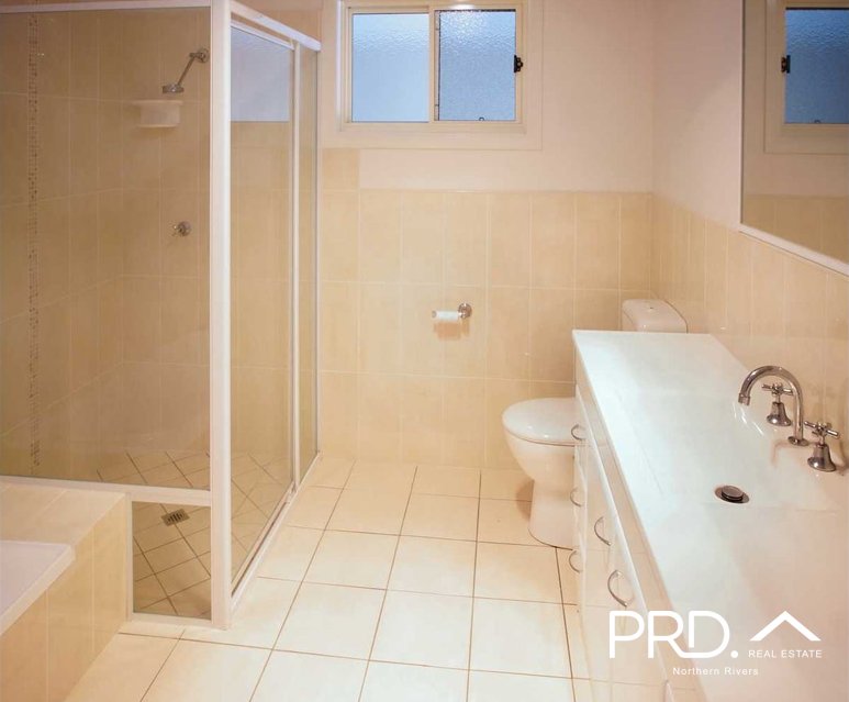 23A Eileen Place CASINO 6