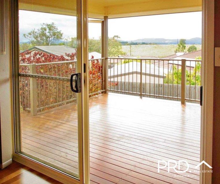 23A Eileen Place CASINO 9