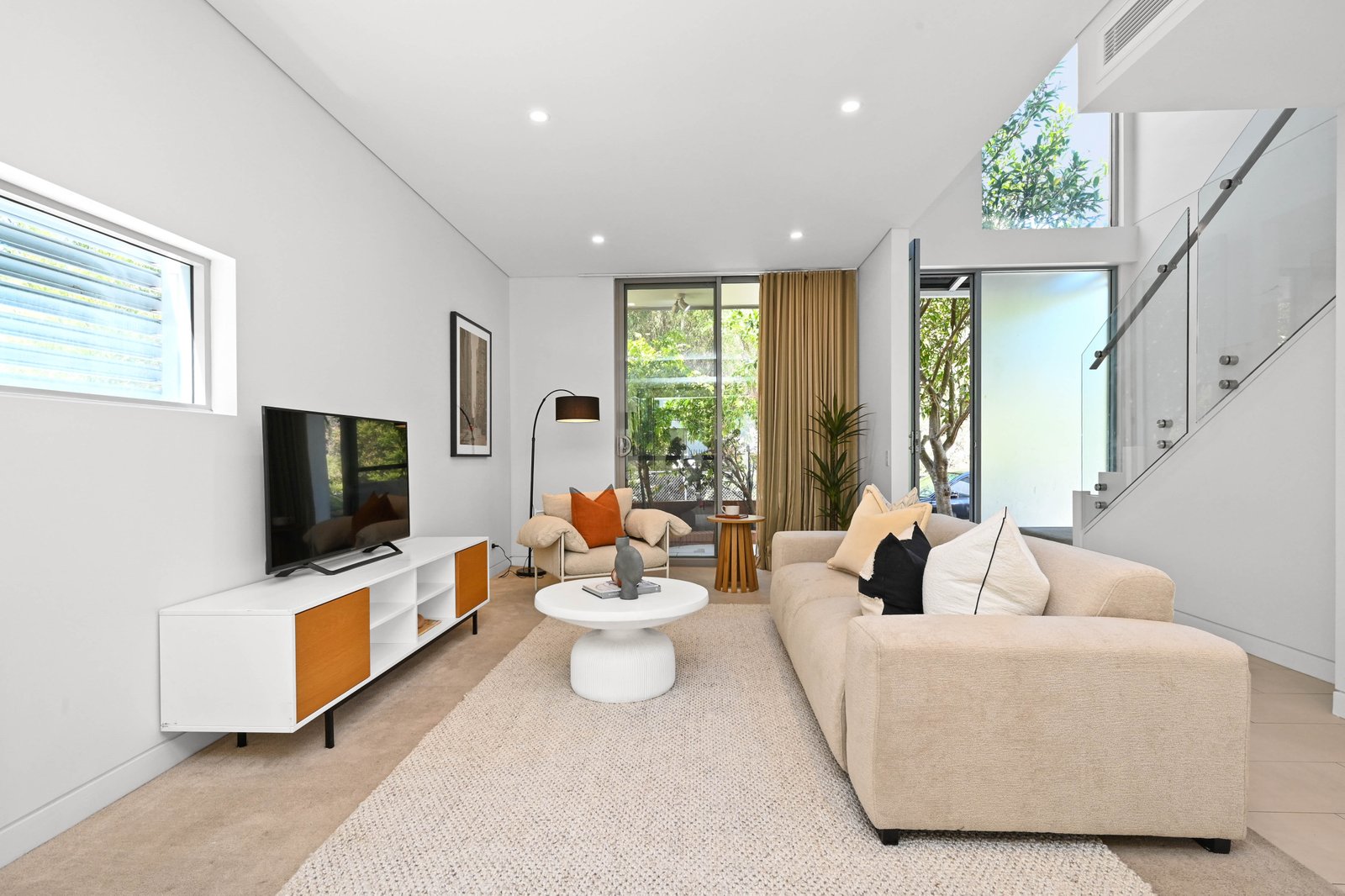 23A Gubbuteh Road LITTLE BAY 2