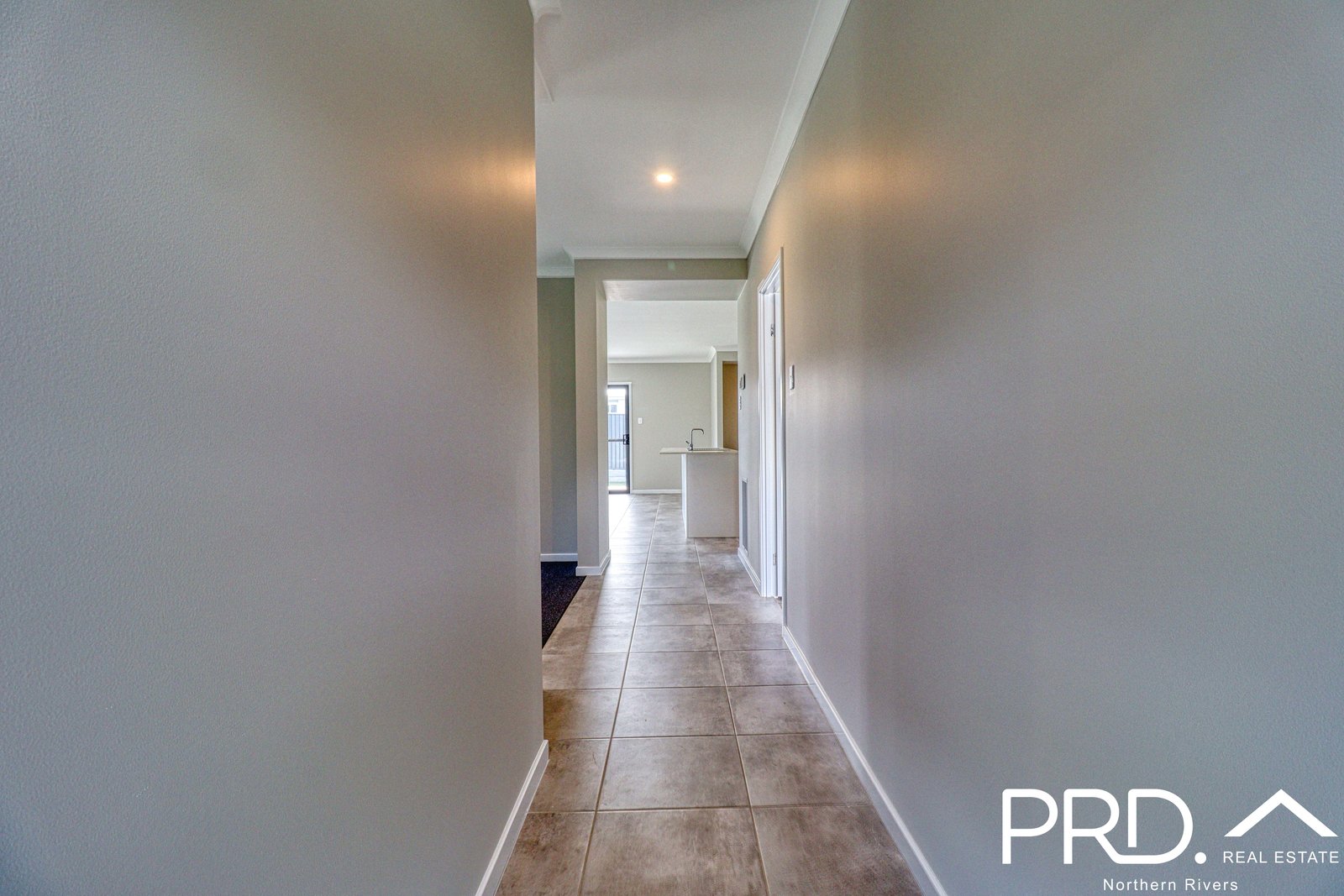 23a Hidden Valley Circuit CHILCOTTS GRASS 3