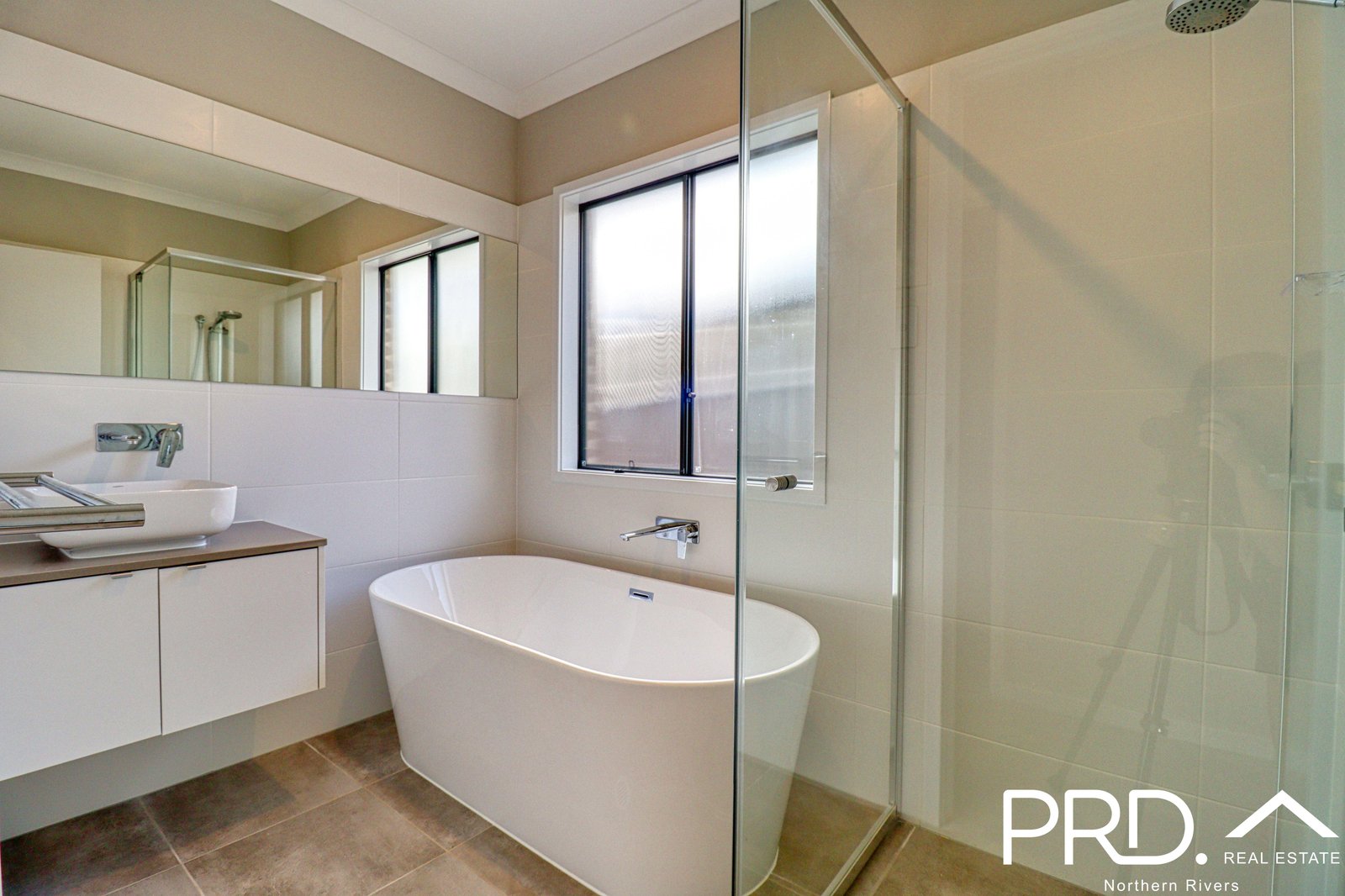 23a Hidden Valley Circuit CHILCOTTS GRASS 16