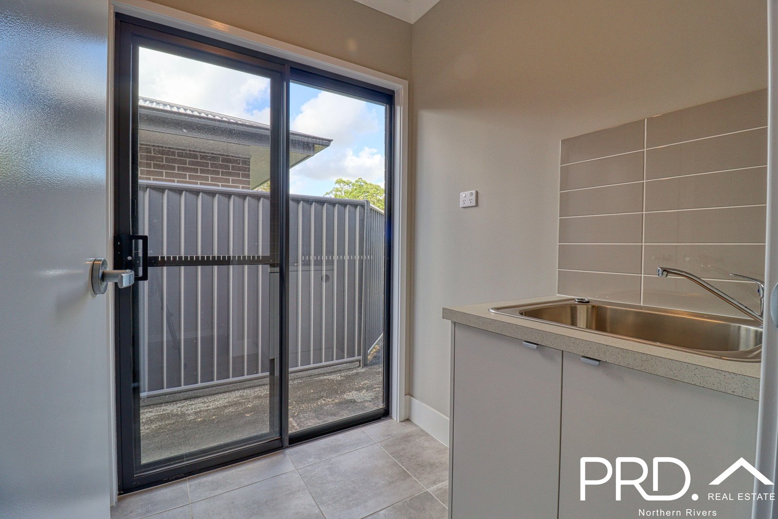 23a Hidden Valley Circuit CHILCOTTS GRASS 17