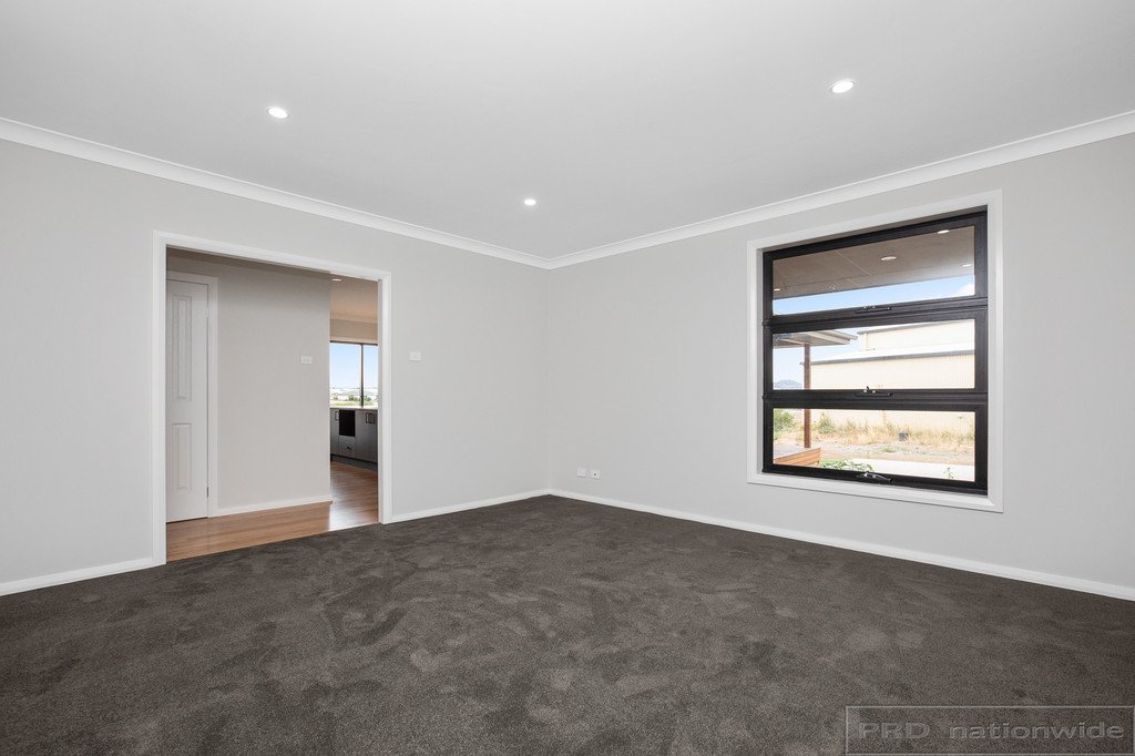 23a Klara Court RUTHERFORD 8