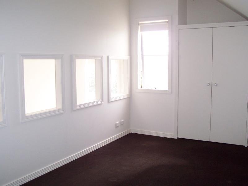 Gallery: 23A Severn Street