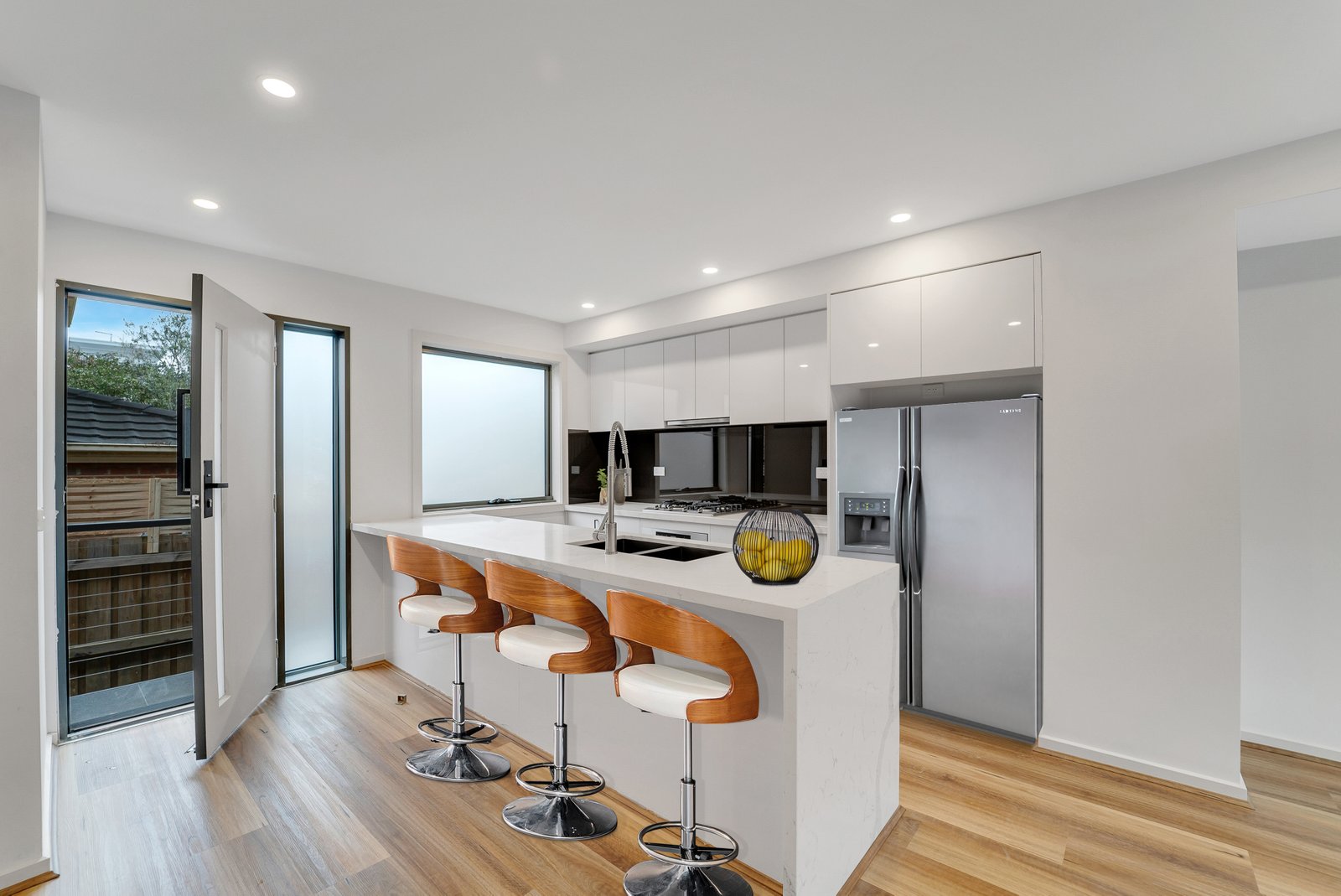 Gallery: 2/3A Train Street