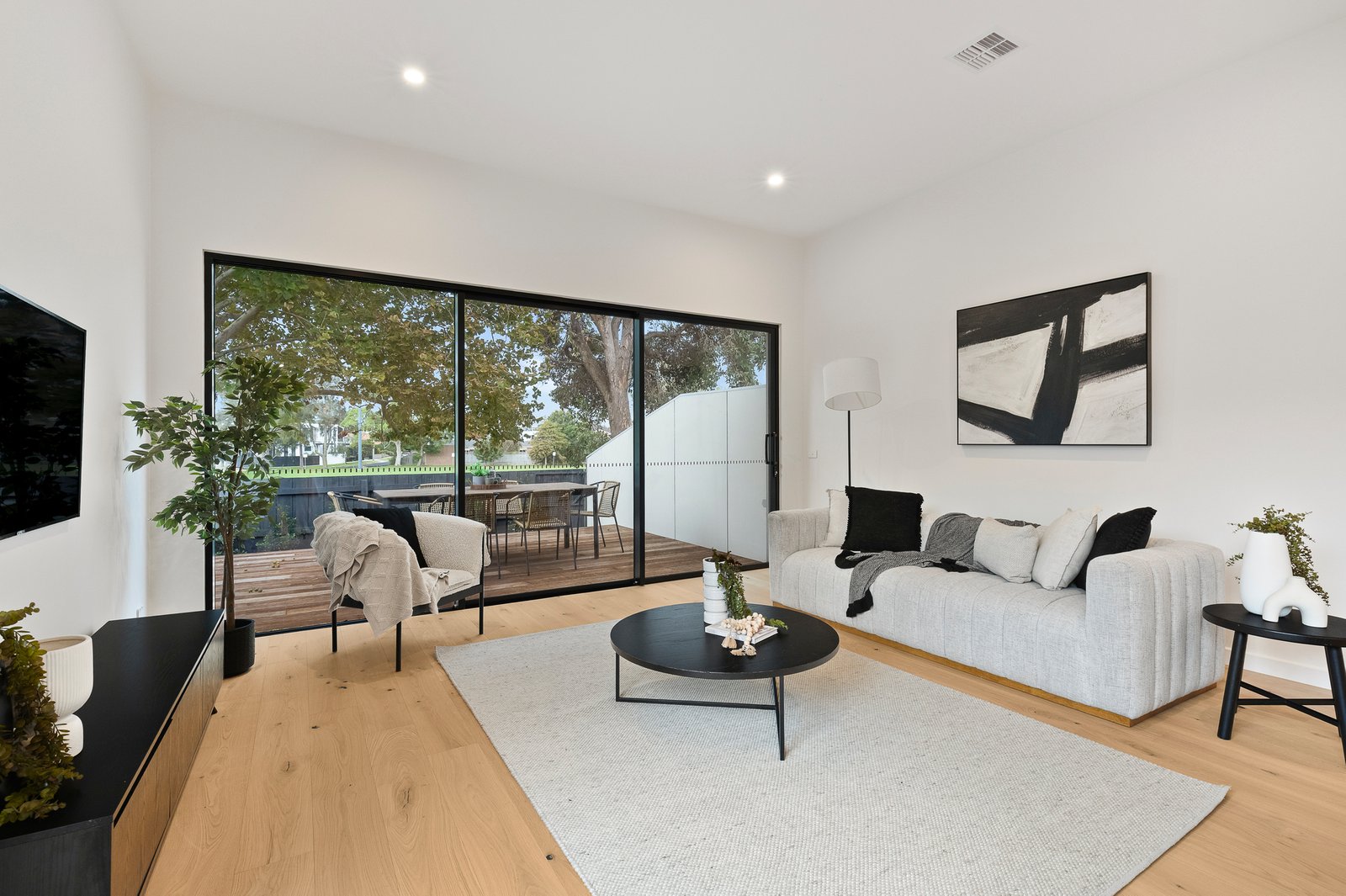 Gallery: 23a Widdop Crescent