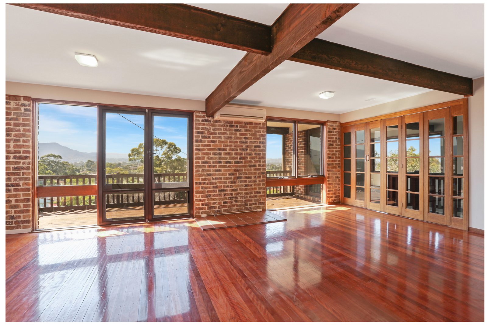 23a Wybalena Avenue KOONAWARRA 4