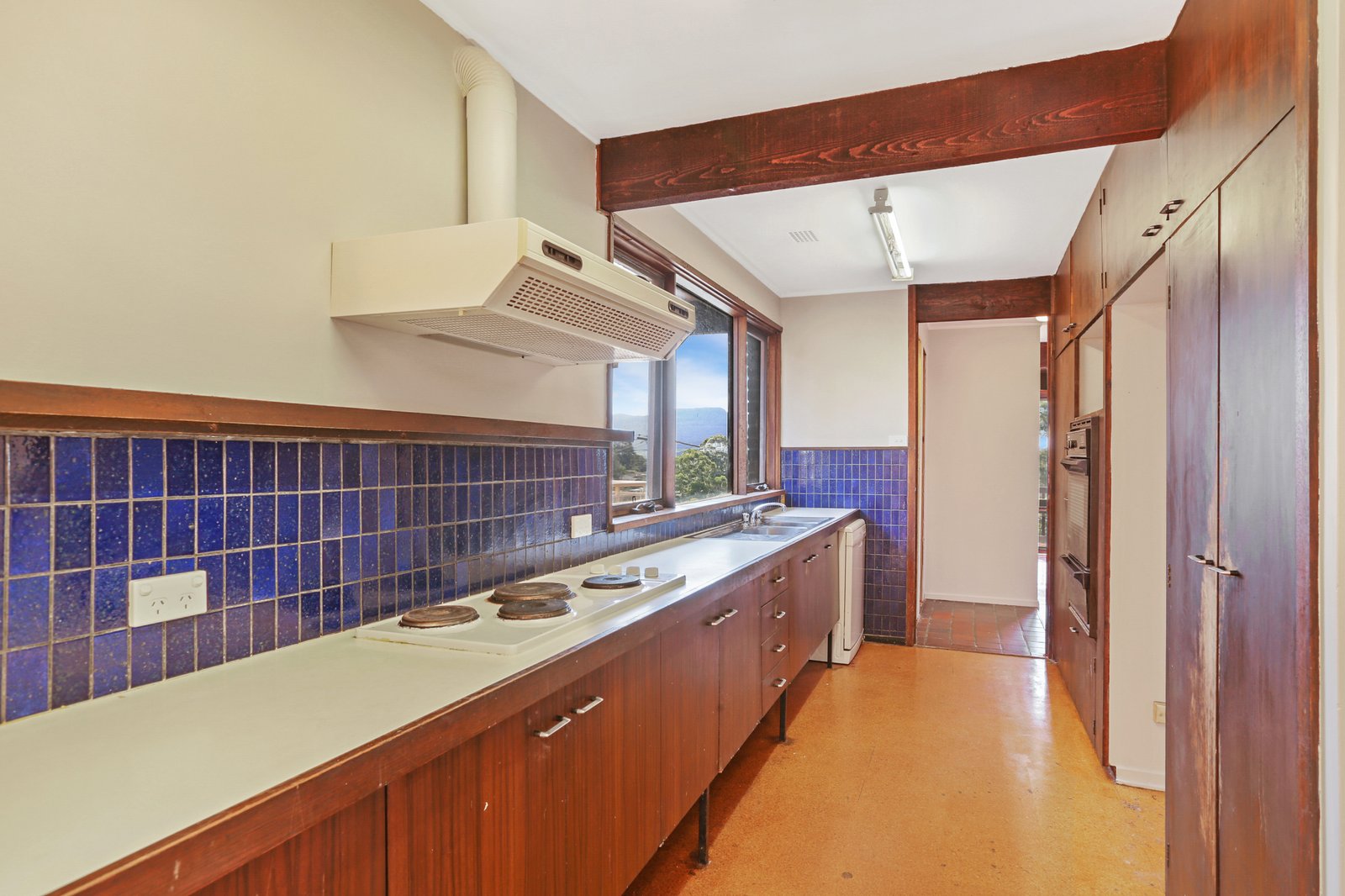 23a Wybalena Avenue KOONAWARRA 6