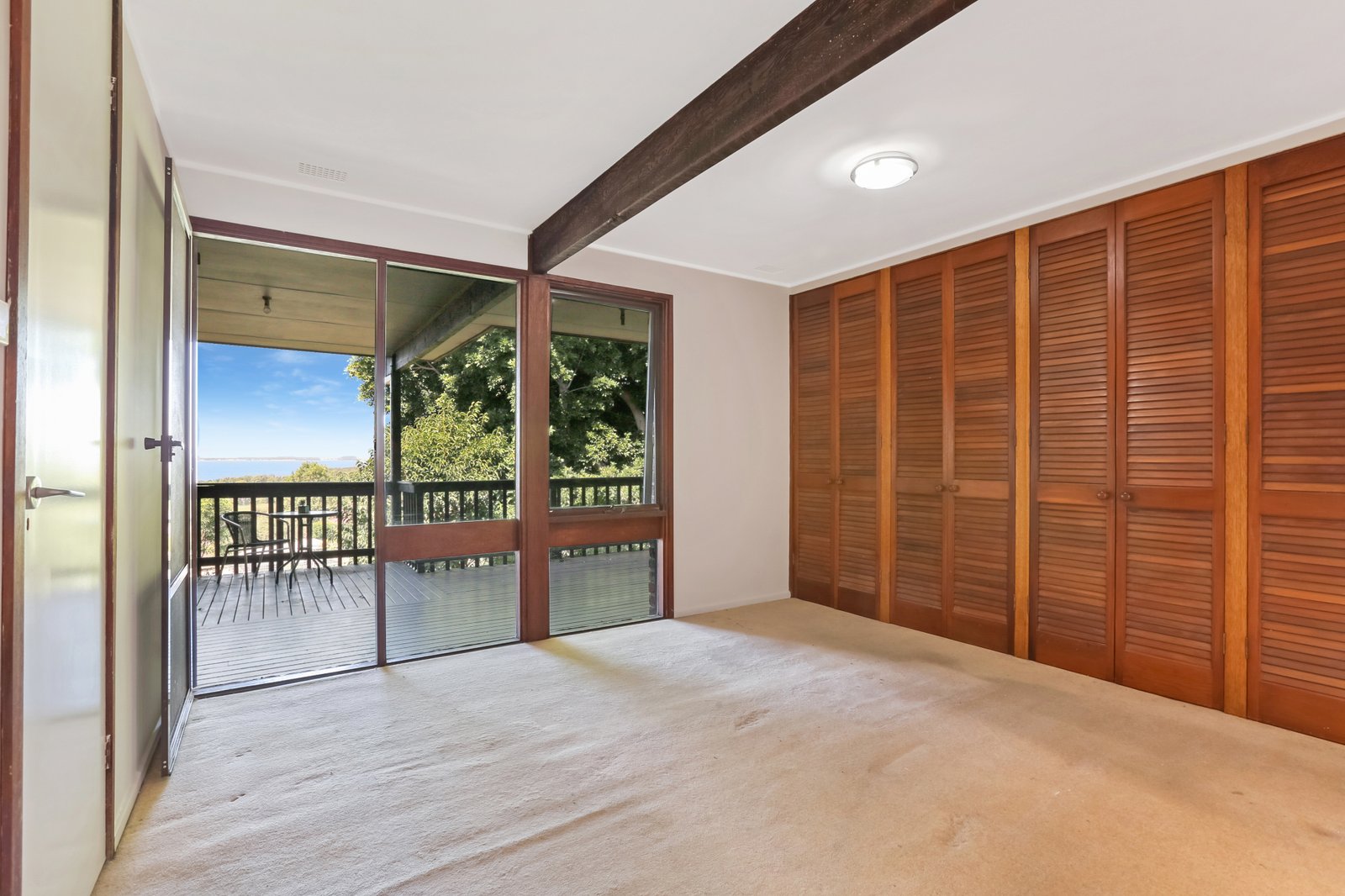 23a Wybalena Avenue KOONAWARRA 8