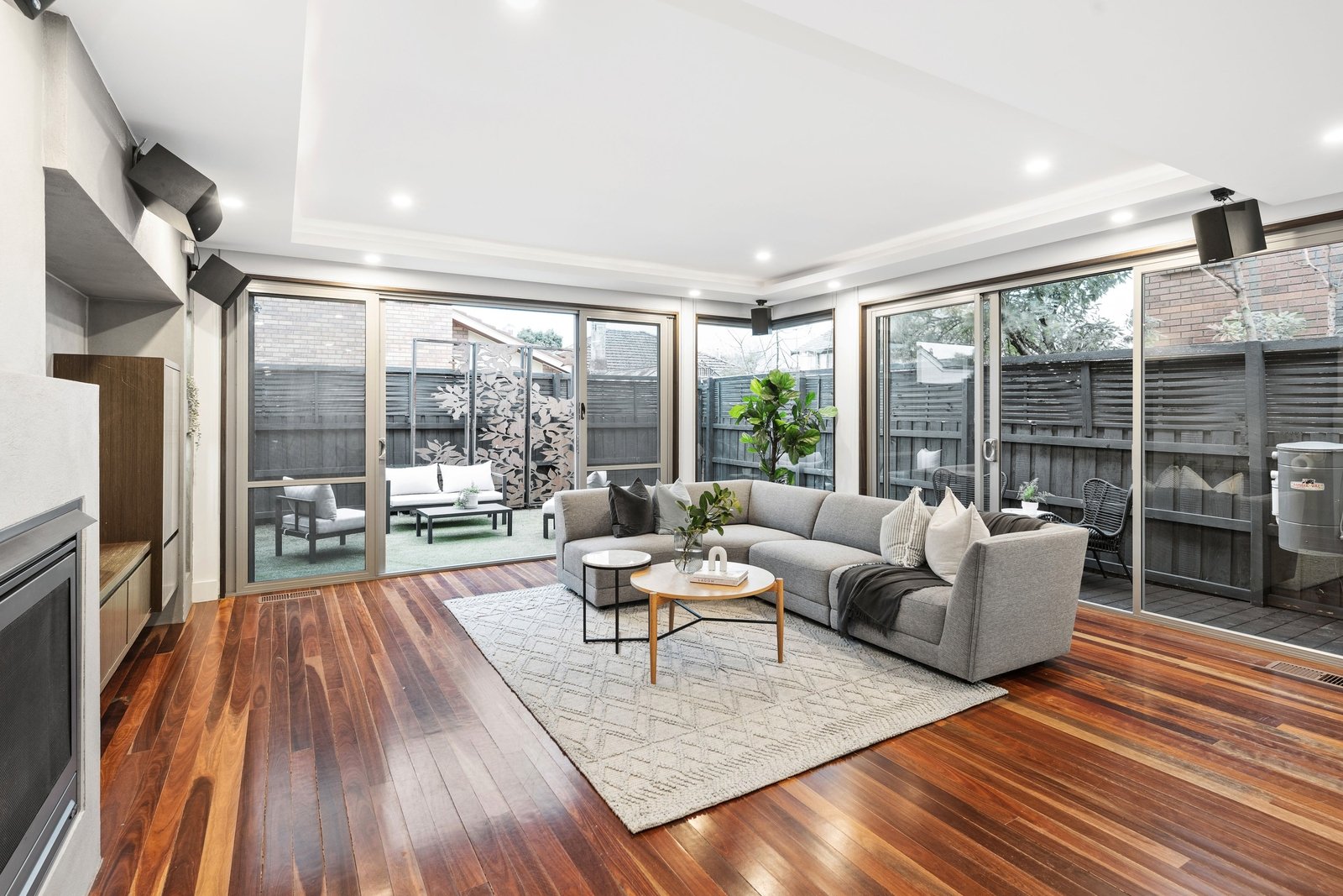 Real Estate and Property in 23B Larch Street, Caulfield South, VIC