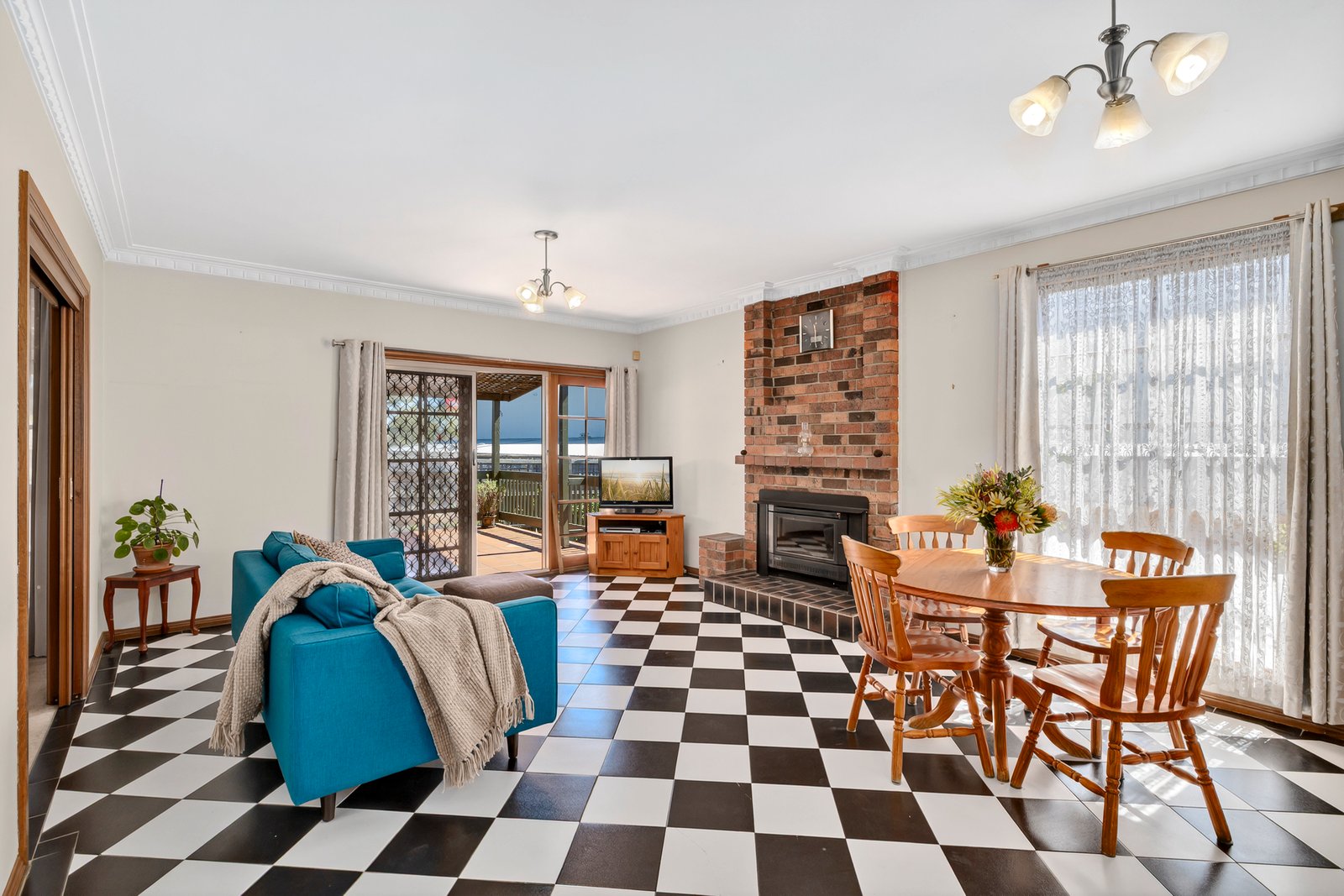 Gallery: 23B Logie Street