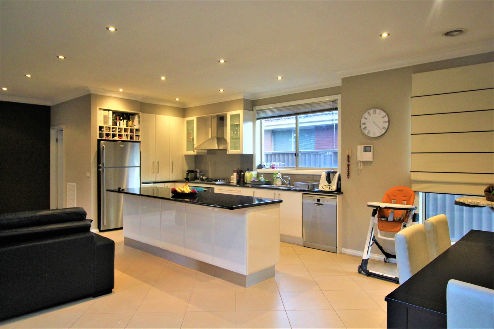 Gallery: 23B Main Road