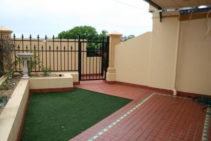 2/4-10 View Street ARNCLIFFE 10