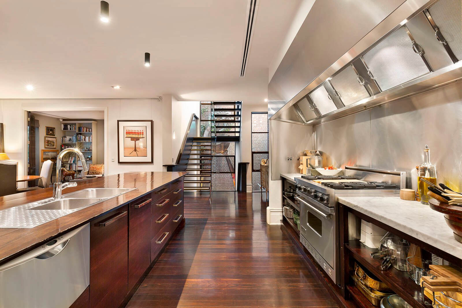 Real Estate and Property in 24-28 George Street, East Melbourne, VIC