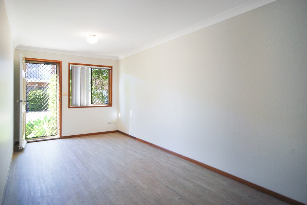 2/4-6 Honeysuckle Street TWEED HEADS WEST 1