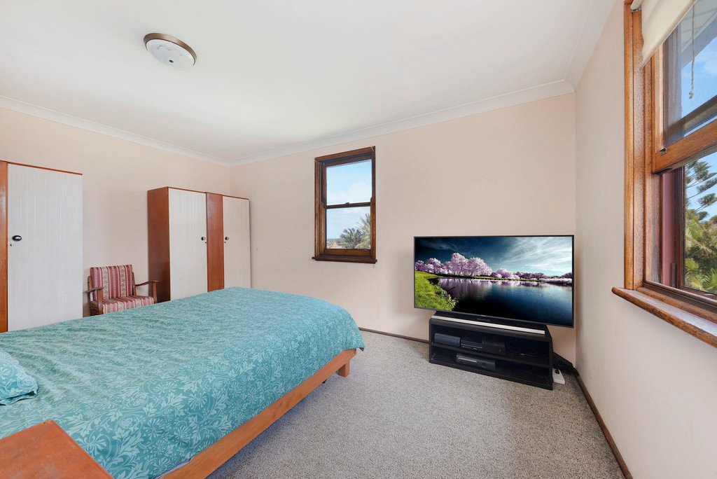 24 Adams Avenue MALABAR 8