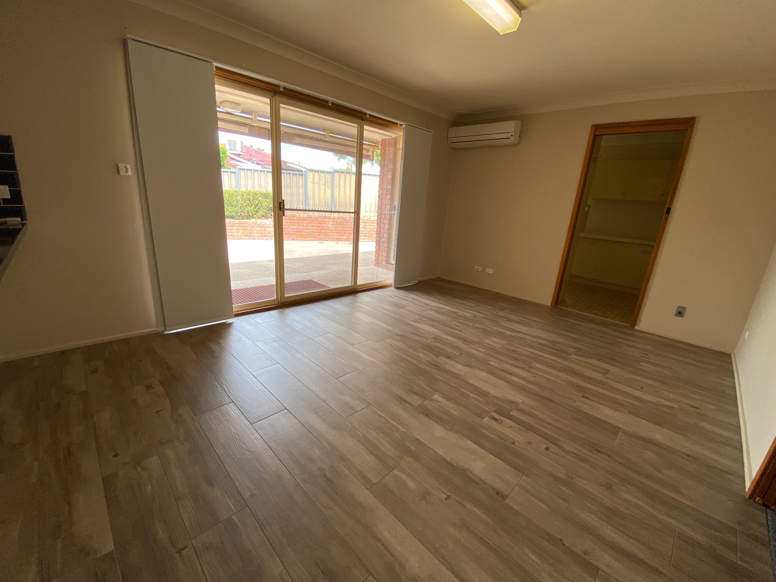 24 Amaroo Road HILLVUE 6