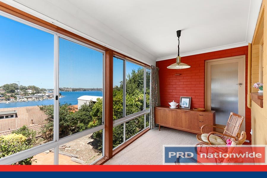 24 Annette Street OATLEY 4