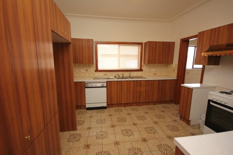 24 Archibald Street BELMORE 3