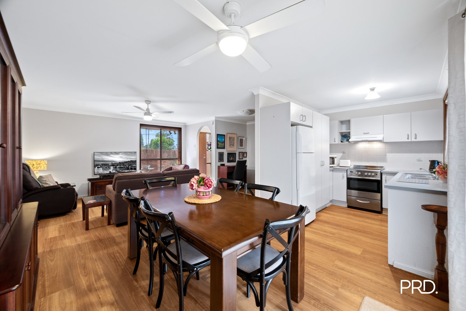 2/4 Banderra Road SOUTH PENRITH 5