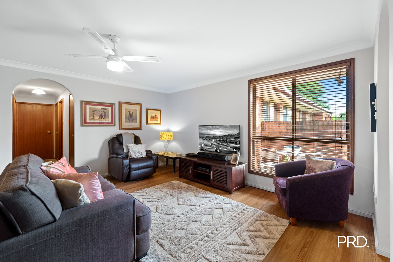 2/4 Banderra Road South Penrith 4