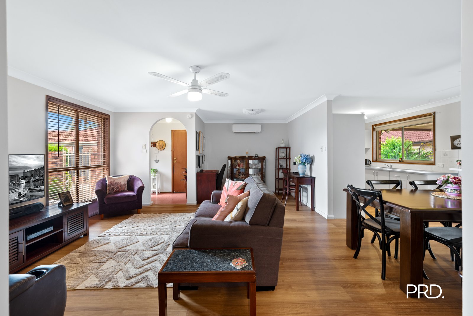 2/4 Banderra Road South Penrith 3