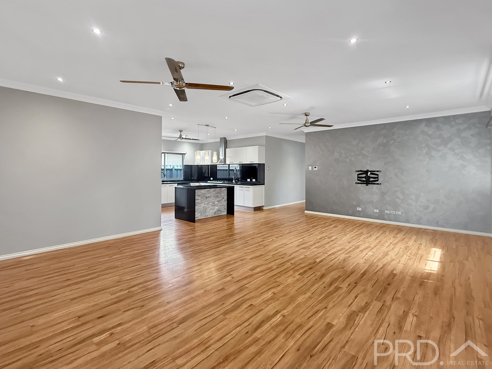 24 Bardurra Street BAYNTON 7
