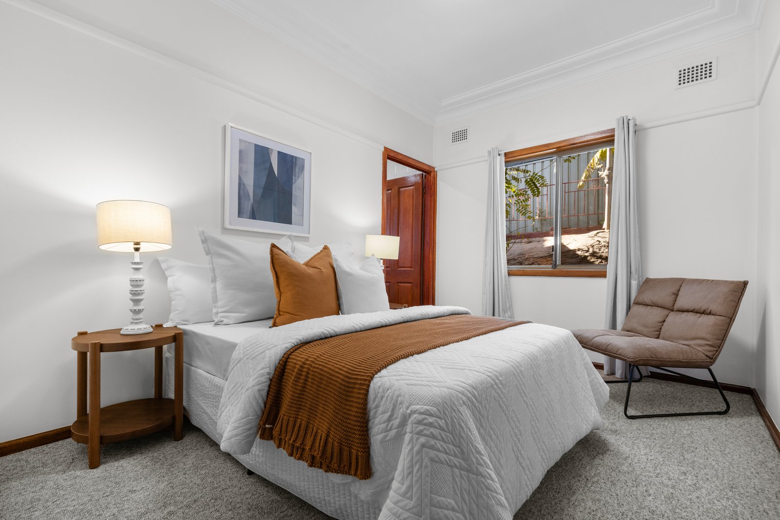 24 Baringa Road MORTDALE 11