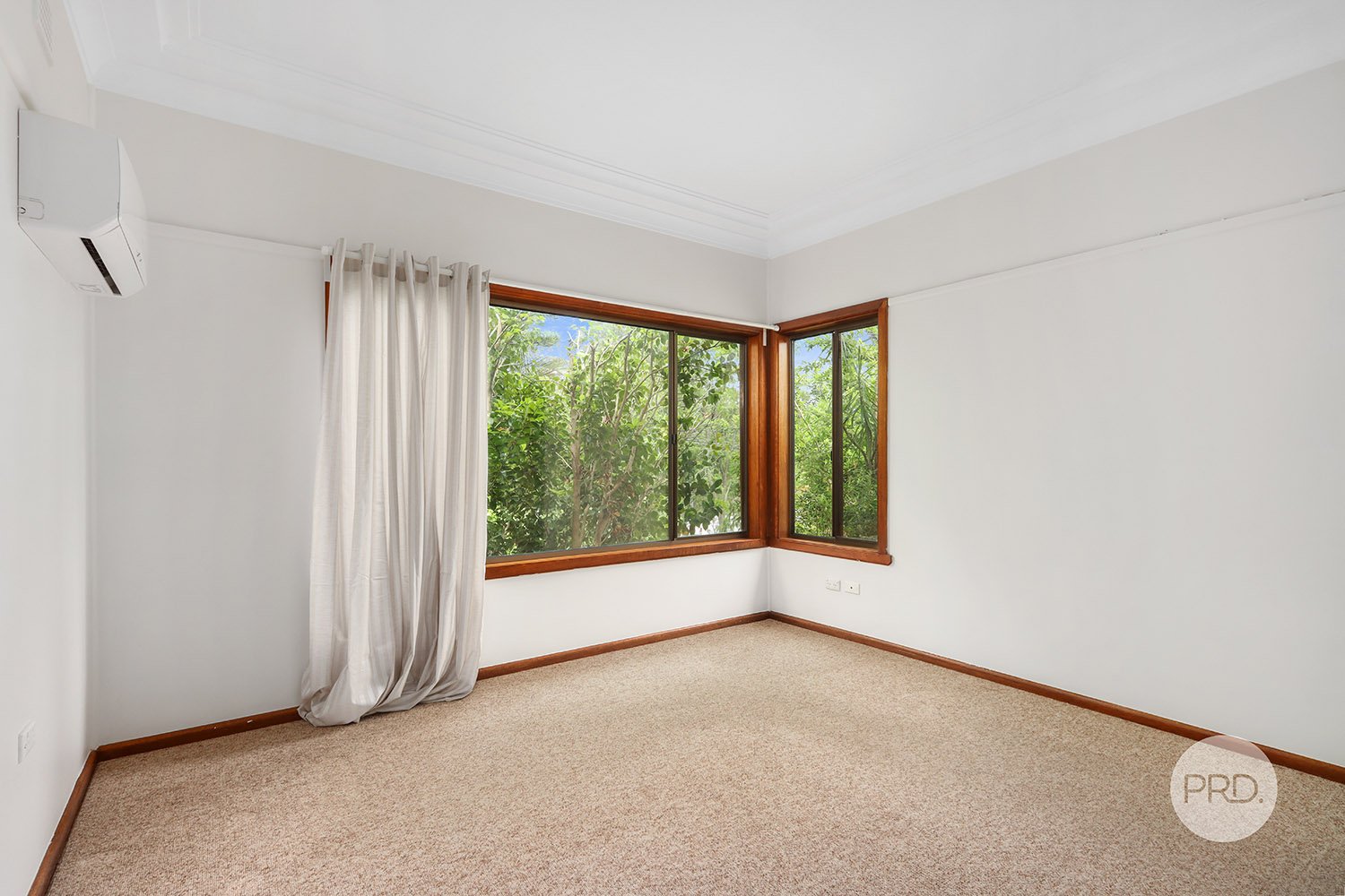24 Baringa Road MORTDALE 4
