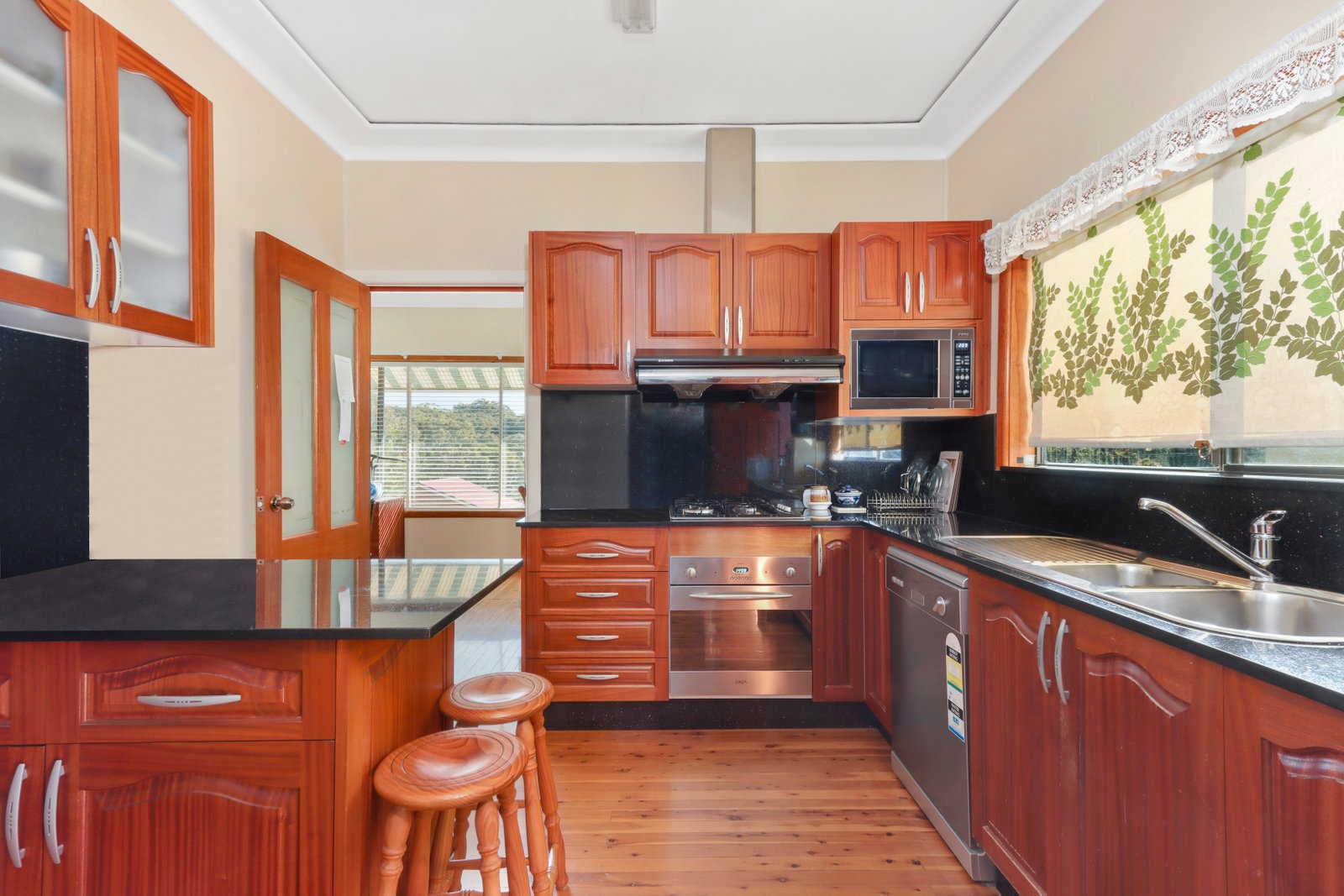 24 Baringa Road MORTDALE 6