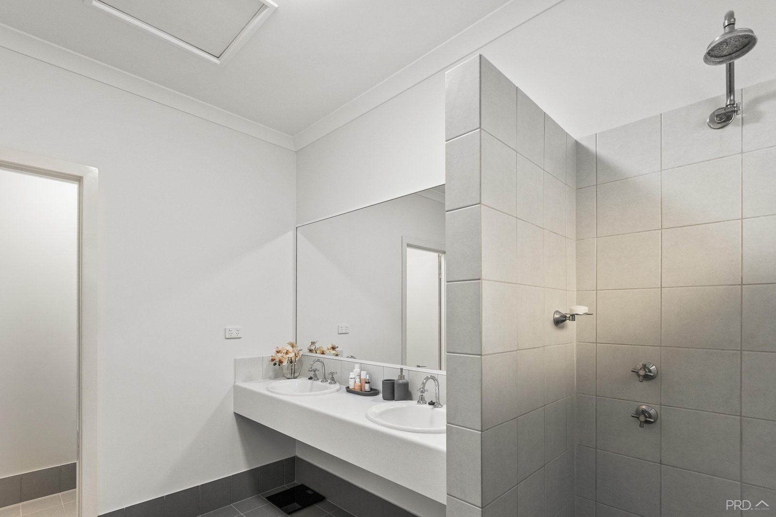 24 Barrgana Road CABLE BEACH 6