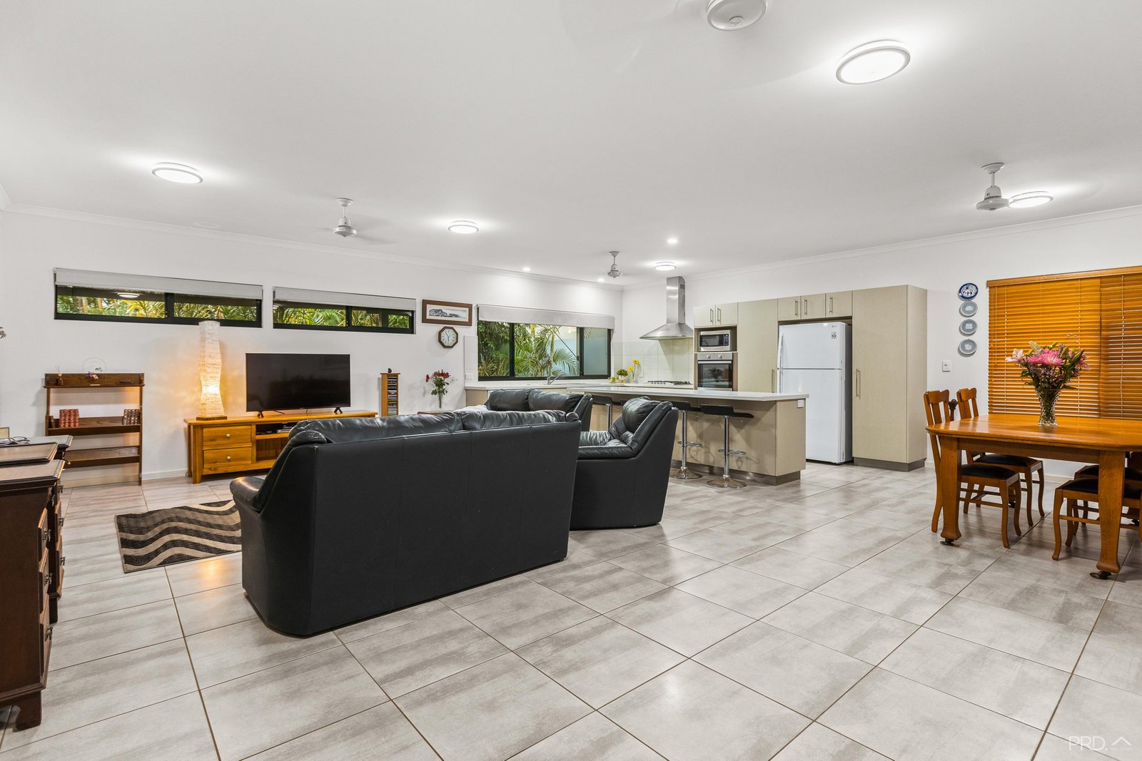 24 Barrgana Road CABLE BEACH 18