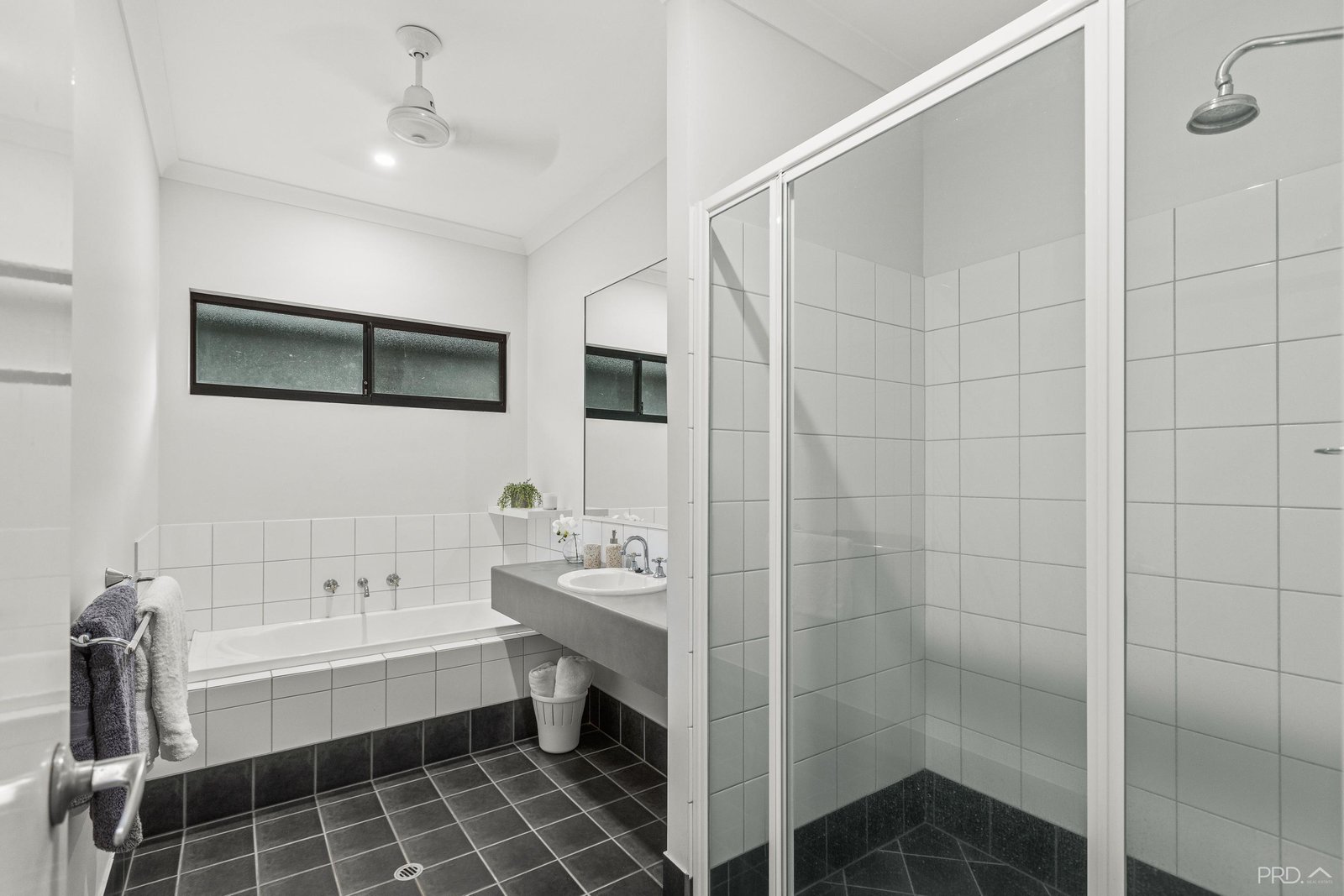 24 Barrgana Road CABLE BEACH 19