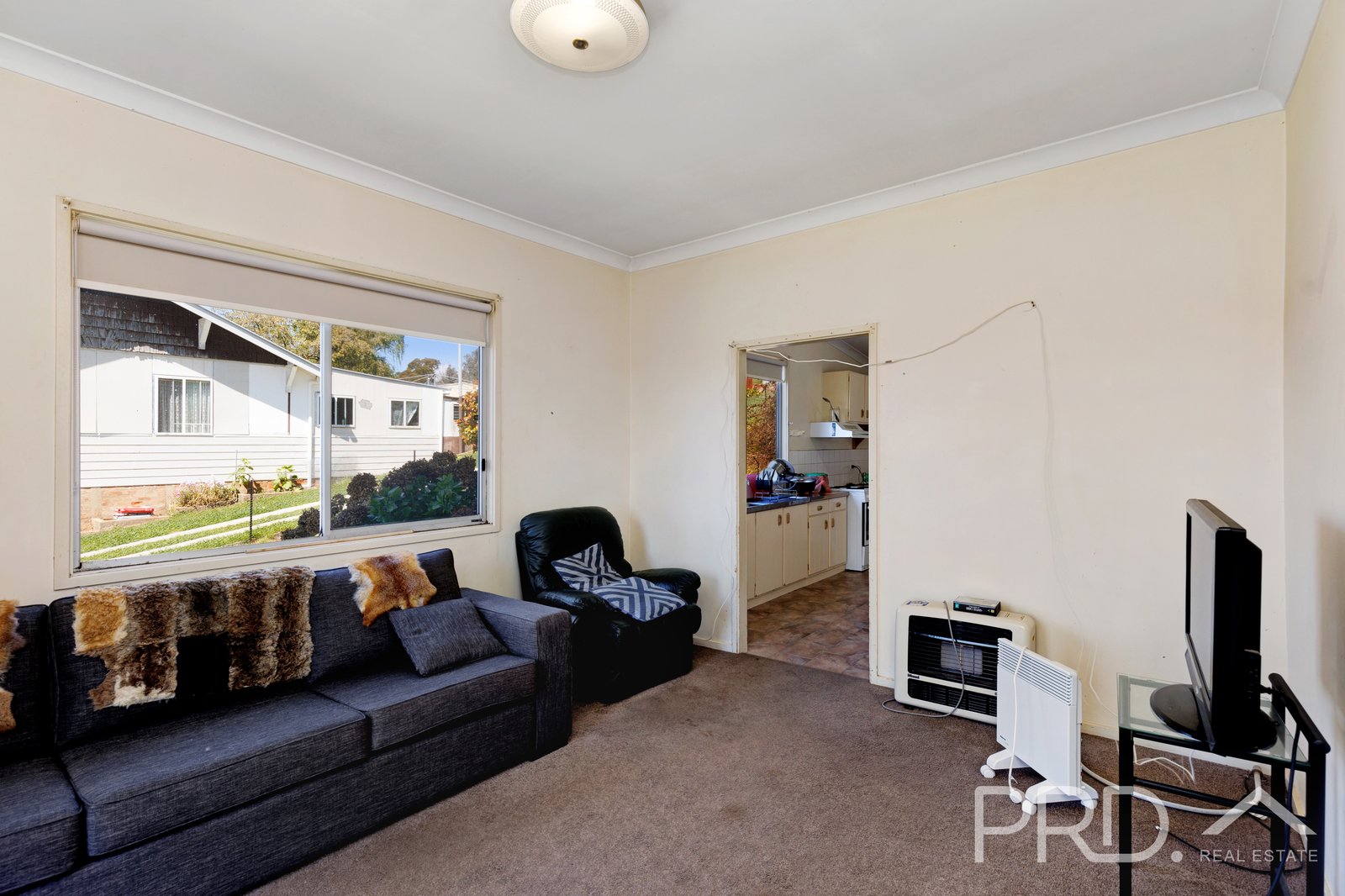 24 Bartlett Street BATLOW 10
