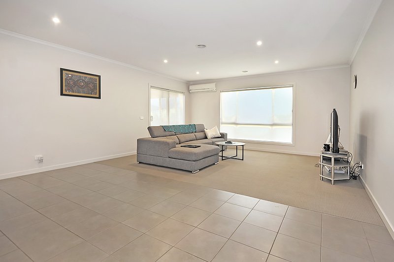Gallery: 24 Baxter Street