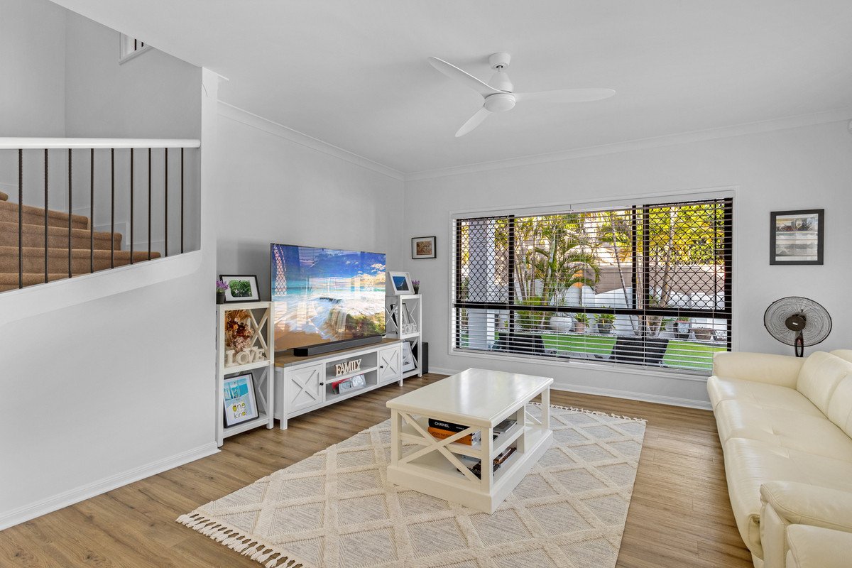 24 Beaconsfield Drive Burleigh Waters 6